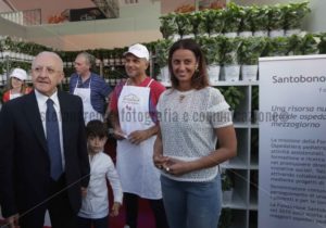 Il presidente De Luca alla raccolta fondi per l’ospedale Santo Bono - Stefano Renna fotografia e comunicazione blog