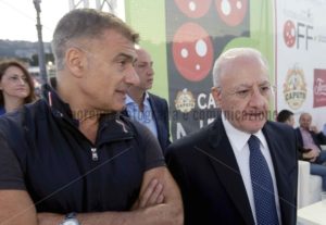 Inaugurazione del Pizza Village 2018 con autorità e organizzatori - Stefano Renna fotografia e comunicazione blog
