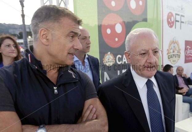 Inaugurazione del Pizza Village 2018 con autorità e organizzatori - Stefano Renna fotografia e comunicazione blog