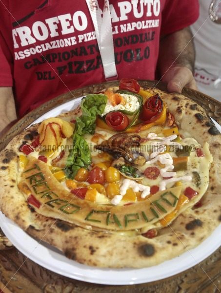 La pizza Trofeo Caputo - Stefano Renna fotografia e comunicazione blog
