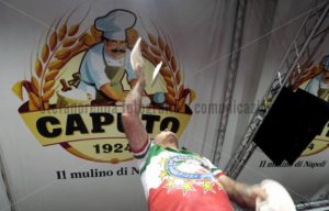 Trofeo Caputo 2018 : Pizza acrobatica / più larga, veloce, free - Stefano Renna fotografia e comunicazione blog