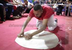 Trofeo Caputo 2018 : Pizza acrobatica / più larga, veloce, free - Stefano Renna fotografia e comunicazione blog