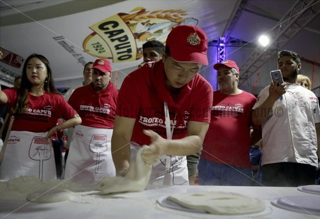 Trofeo Caputo 2018 : Pizza acrobatica / più larga, veloce, free - Stefano Renna fotografia e comunicazione blog