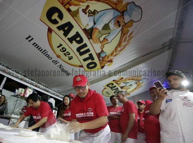Trofeo Caputo 2018 : Pizza acrobatica / più larga, veloce, free - Stefano Renna fotografia e comunicazione blog