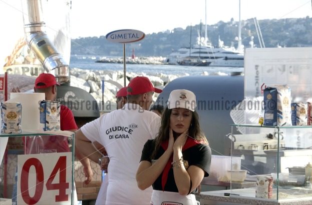 Trofeo Caputo 2018 : le hostess allo stand Caputo - Stefano Renna fotografia e comunicazione blog